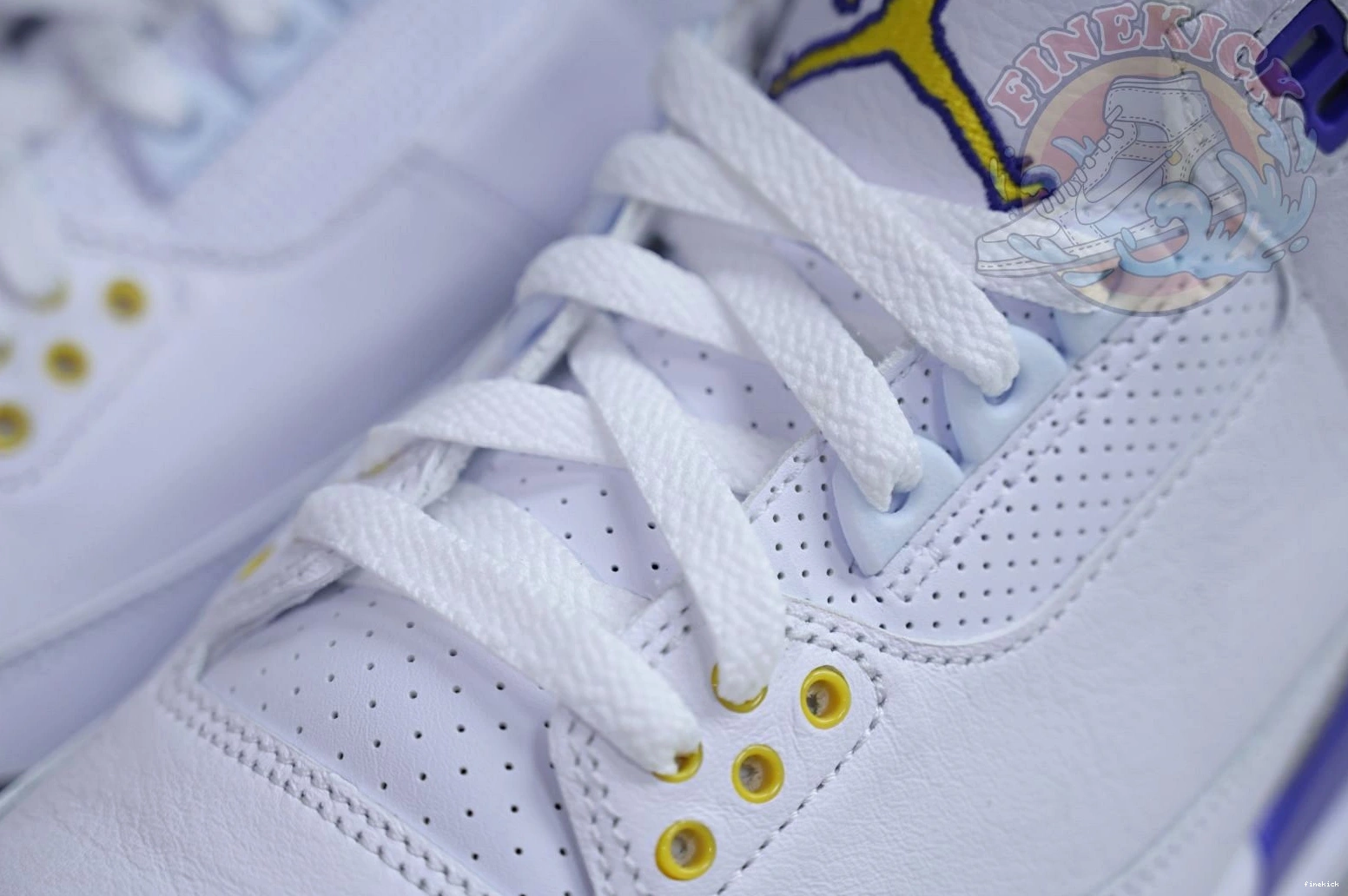 RETRO OG JORDAN AIR 3 1008